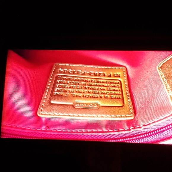 Coach Plaid Peyton Tattersall White Leather Tote - Picture 5 of 6